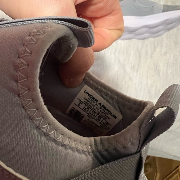 Under Armour Gray Sneakers with Pink Highlights - Picture 3 of 4